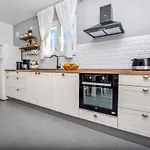 Apartment Body
