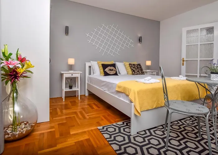 Bo&dy Apartamento Ražanj